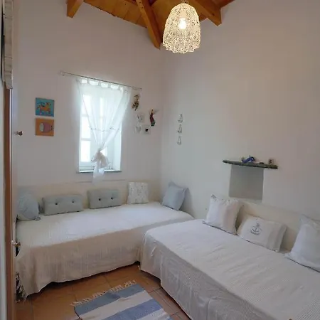 Kalimera House * Karavás